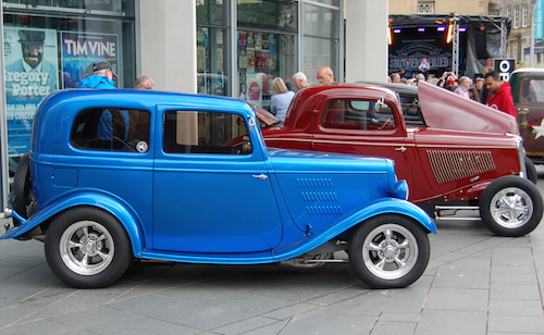 Hot rod cars at Perth Southern Fried.